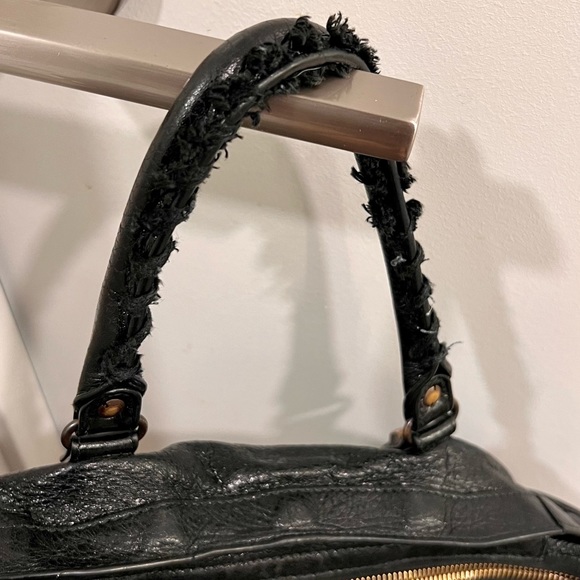 Balenciaga City bag with logo strap - Picture 5 of 14